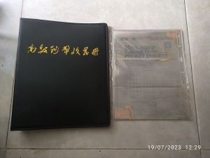 Album đựng tiền giấy (đã có sẵn 10 phơi)