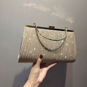 Fashion clutch bag for womanElegant shoulder bag for womanSilver handbag for womansling bag for woman korean fashion
