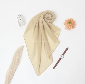 Hijab Segi Empat Paris Jadul Aromatic