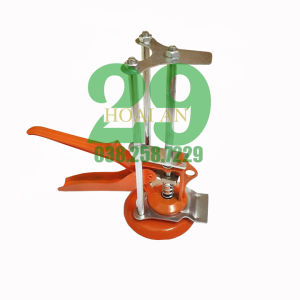 Con đội gạch ốp lát kê kích thi công xây dựng hãng Kapusi Japan