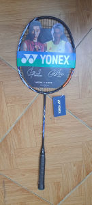Vợt cầu lông Yonex đơn (1 chiếc )  vợt cầu lông khung đan cước căng đẹp  tặng kèm vỏ bao