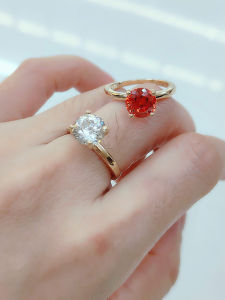 Nhẫn nữ hoa cúc 1 hột 8li đồng đỏ không xi