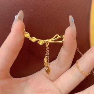 Gold-plated copper caladium flower pendant necklace clavicle chain gift for girlfriend
