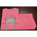 setelan baju tidur anak lengan pendek print. 