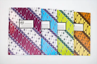 Buku Folio Ria 100