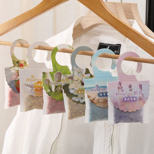 100ml Clothing Home Fragrance Spray Shoe Cabinet Air Freshener Laundry Spray Perfume Deodorant Clothes Long lasting scent Car Air Freshener