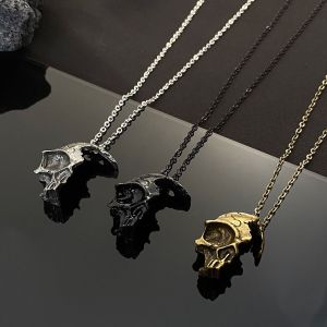 GAI39 Vintage Unique Chain Half Face Skull Pendant Halloween Necklace Simple Women Jewelry Accessories Mens Neck Chains Skeleton Pendant Choker Skull Necklace