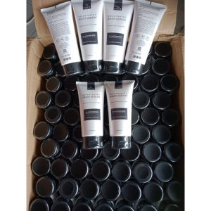 D`SAVIOR WHITENING BODY SERUM Pemutih badan