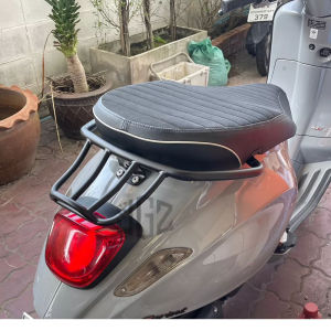 ตะแกรงท้ายซิ่งรถเวสป้า รุ่นสปริ้นท์ และ พรีมาเวร่า ทุกcc for vespa sprint primavera 150