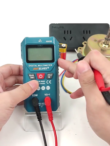 Small Digital Multimeter with backlits Display High Precisions Multimeter ABS for Easy Reading in Dark Environment