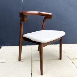 Oslo Mid-Century Dining Chair / Vintage Wood Make Up Chair - FRM0345