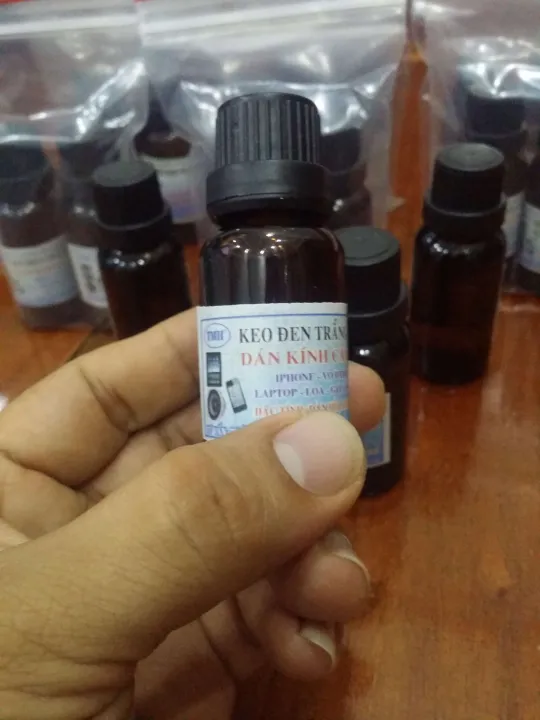 Keo%20%C4%91en%20d%C3%A1n%20loa%20Laptop%20Macbook%20Surface%20kh%E1%BA%AFc%20ph%E1%BB%A5c%20t%C3%ACnh%20tr%E1%BA%A1ng%20r%C3%A1ch%20m%C3%A0ng%20loa%20b%E1%BB%8B%20r%C3%A8%20-%20Image%204