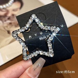Star Hair Clip 🎀 赵露思同款水钻星星抓夹 Klip Rambut Bentuk Bintang Berlian Comel Aksesori Rambut Wanita Cute Hair Pin Woman Style Hair Accessories