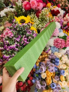 โฟมนิ่มปักดอกไม้ประดิษฐ์ ขนาด ยาว100cm กว้าง9cm สูง7cm สำหรับปักดอกไม้ปลอม เฟิร์นปลอม ต้นไม้ปลอมต่างๆ