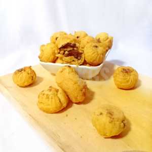 KUE SUS COKLAT/SOES COKLAT/CHOCO SOES \\\"SS\\\" 250 gr /KHAS SOLO