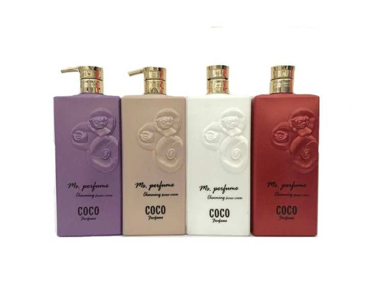 Sữa Tắm COCO PERFUME CHARMING SHOWER CREAM 800ml - Hông Kông với chiết xuất từ hương nước hoa quyến rủ cùng chiết xuất từ hoa hồng có khả năng phục hồi, giúp da chống lại những tác động từ môi trường, đem lại sự mịn màng