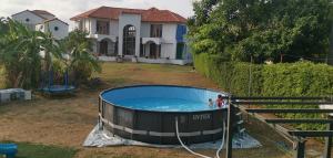 สระว่ายน้ำ Intex สำเร็จรูป รุ่น Ultra XTR Round 18 ฟุต รหัส 26330 ของใหม่**ของแท้100% **จัดส่งไว