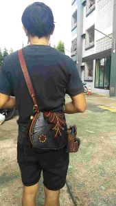 กระเป๋าสะพายข้างหนังควายไบซัน หนังแท้ทั้งใบ ก่อนสั่งซื้อทักแชทหนังแต่ละรอบอาจไม่เหมือนเดิม100%