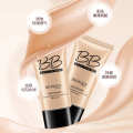 Flawless BB Cream Concealer Foundation Air Cushion Brightening and Moisturizing Lightweight Natural Naked Makeup Gouache Cream for Women. 