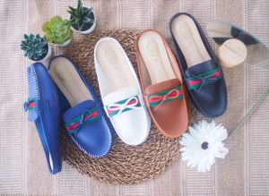 เปืดส้นม็อคคาซิน รองเท้า 41-45 สั้น ด้วย สวย ดูดี เก๋ แบบสวย สไตล์ สบาย สี ประเภทเท้าที่ช่วยลดริ้วรอยในการเป็นสวยด้วย มีทำงานหรือเที่ยว ชื่อ-รหัสสินค้า: น้ำซีดออกแซม