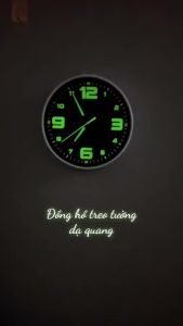 12 Inch Luminous Silent Wall Clock Glowing in the Dark Modern Round Home Decoration