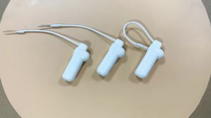 100Pcs AM 58khz Clothing Security lanyard Hard Tags EAS System Retail Pencil Tag with Rope for clothes Shoes Bags toys shop