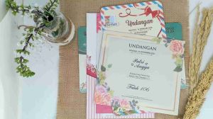 (100 pcs) Undangan Pernikahan Simple Mewah Termurah F106