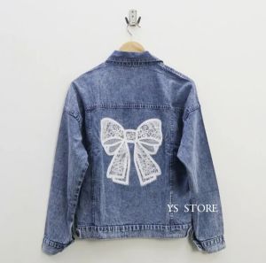 Jaket Wanita Jeans Terbaru - Jaket Model Belakang Bordir Pita Putih- Jaket Jeans Wanita Jumbo