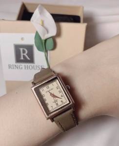 Đồng Hồ Dây Da Nữ Doukou Mặt Vuông Nhỏ Dây Da Cao Cấp Đẹp Phong Cách Vintage Nhẹ Nhàng Ring House Freeship