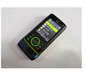 Original Motorola RIZR Z8 GSM 2.2Inches 2MP Camera Bluetooth Java Cellphone Flip Unlocked Mobile Phones