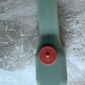 Li-Ning แปรงทำความสะอาดรองเท้าแบบหลายฟังก์ชันพร้อมระบบเติมน้ำยา ขนนุ่มไม่ทำให้รองเท้าเสียหาย ใช้ทำความสะอาดได้ทุกชนิด