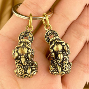 已开光 招财 Zhaocai Brass Five Emperors Money 12 Zodiac Key Chain Cinnabar Gourd Key Chain New Amulet Pixiu Gift 黄铜五帝钱12生肖钥匙扣朱砂葫芦钥匙扣新款护身符貔貅礼物