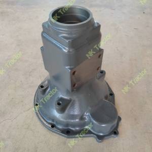 (ลัอ *หลัง*) คูโบต้า L4508 / L4708 / L5018 / L5228 เสื้อเพลาล้อหลัง (Kubota) (เสื้อเฟืองล้อ เสื้อดุมล้อ เสื้อเพลาล้อ ฝาครอบดุมล้อ ฝาครอบจานเฟือง ฝาปิดดุมล้อ)