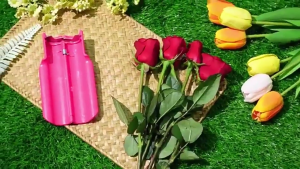 Rose Thorn Remover Leaf Stripper Tool for Efficient Floral Arrangements and Safe Gardening at Home or Flower Shop