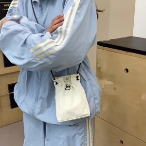 Túi điện thoại nhỏ thời trang trung tính với dây đeo Vai Xếp Li dây rút Crossbody Ví cầm tay đựng điện thoại cho du lịch và mua sắm