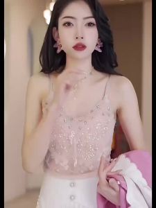 แฟชั่นสไตล์เกาหลี ลมบริสุทธิ์ เซ็กซี่ ลูกไม้ประดับด้วยลูกปัด เสื้อกั๊กหลังสวยงาม ดีไซน์ใหม่สำหรับผู้หญิง เสื้อท็อปแบบหลอด เสื้อโค้ทโจ๊กเกอร์