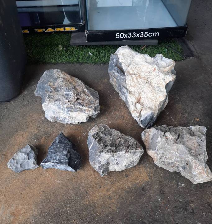 หินภูเขาธรรมชาติสำหรับจัดตู้ปลาและสวน คละขนาด