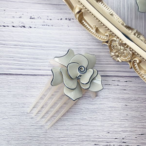 [SG] 11cm Camellia French Pleat Hair Style Hair Comb 5 Teeth Elegant Stewardess Hairstyle Hair Comb Clip