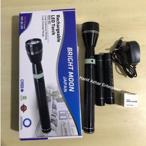 JAPAN Torchlight Bright Moon Japan 3 Battery BM80 Super Bright Flashlights With 2 Extra Rechargeable Battery and Charge