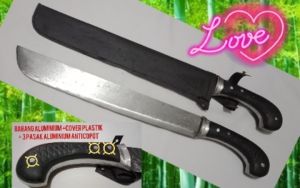 Golok Sarung Hitam + Gergaji kayu
