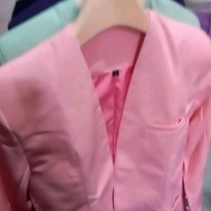 Blazer Wanita Casual & Formal: Jas Wanita Selebgram Terbaru