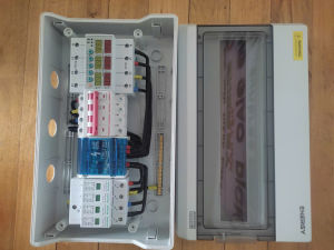 Tủ Cắt Lọc Sét Lan Truyền 3Pha - 380V - 63A - Tủ Chống Sét Lan Truyền 3 Pha 4 Cực 63A + Rơ Le Bảo Vệ Điện Áp 80A -ENERGY