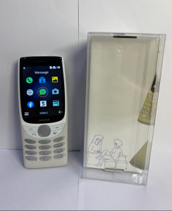 Numchai 8210 4G 2022 Original Brand New 2.8 Inches with Rear Camera FM Radio MP3 Player Basic Phone