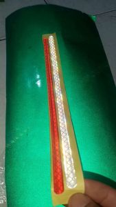 Stiker Reflektif untuk Kendaraan: Pemahaman & Penerapan