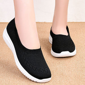 Fly Woven Leisure Shoes For Women Breathable Mesh Rubber Sneakers Low Cut Casual Comfortable Bottom Soft Shoes Slip On Rubber Shoes For Women