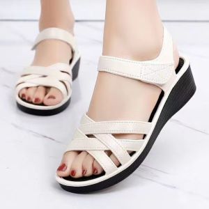 korea style summer Hollowing Anti slip soft bottom Fashion Sandals mom Extravasation Middle heel sandals