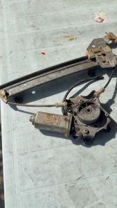 NISSAN CEFIRO A31 POWER WINDOW GEAR WITH MOTOR WINDOW REGULATOR REAR RH ORI 8273071L00
