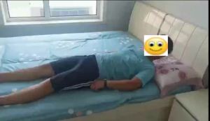 【wuxih】Handrail tepi katil keluli tahan karat orang tua ban untuk membantu ban tanpa memasang pagar katil tua anti-jatuh booster