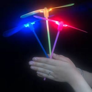 5 Pcs Random Color Luminous Bamboo Dragonfly Flashing Flying Fairy Toy Childrens