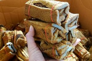 (พร้อมส่่ง) หนังวัว ตากแห้ง ( 5 มัด น้ำหนักประมาณ 700- 900 กรัม.) มัดใหญ่ซะใจ 1 มัด 5-6 เส้น หนังวัว หนังเค็ม หนังจี่ หนังแกงขี้เหล็ก